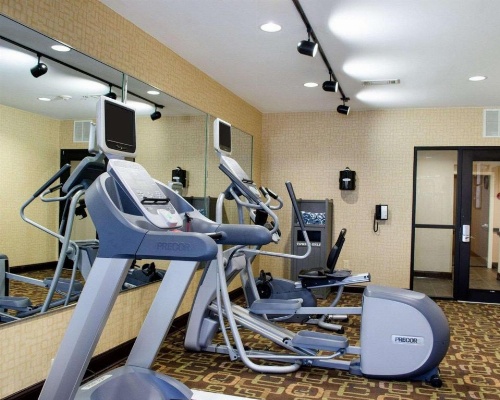 Comfort Suites Greenwood image 23