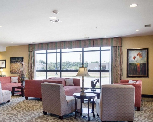 Comfort Suites Greenwood image 26
